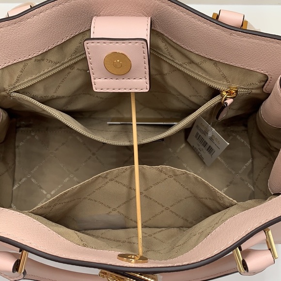 MICHAEL KORS HAMILTON MEDIUM
SATCHEL SHOULDER CROSSBODY BAG
POWDER BLUSH COLOR - Picture 10 of 15